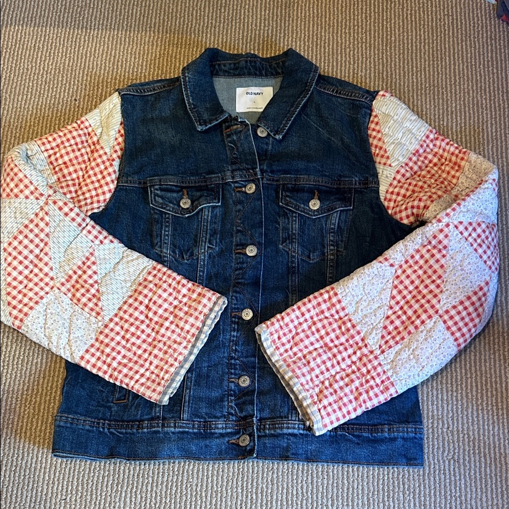 Reworked reclaimed vintage quilt Old Navy Denim patchwork jacket size M/L